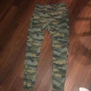 Army Fete pants
